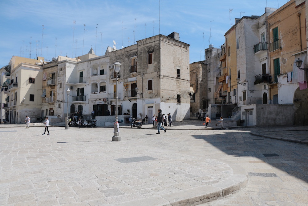 Squares and lanes in Bari Vecchia.