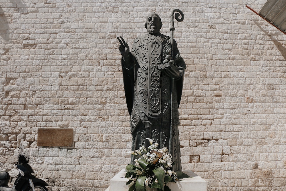 The statue of Saint Nicholas.