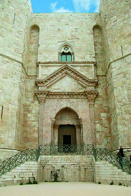 Castel del Monte · Portale