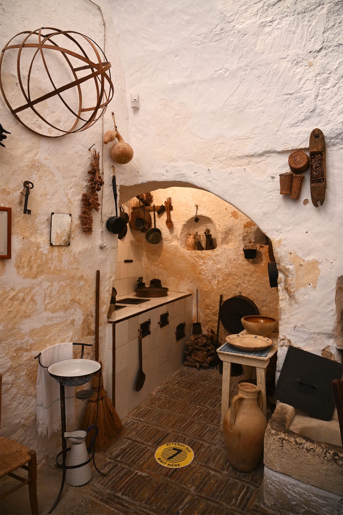Casa Grotta · Vico Solitario
