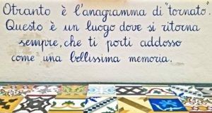 Otranto · Dettaglio nel borgo
